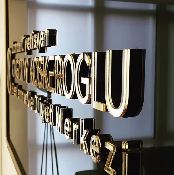 ACRYLIC LASER CUT SIGNS